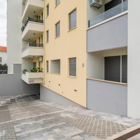 شقة Luxury Solinka With Private Parking *