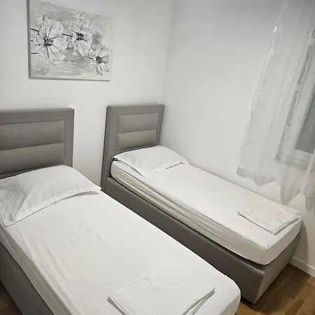 Luxury Solinka With Private Parking Solin
